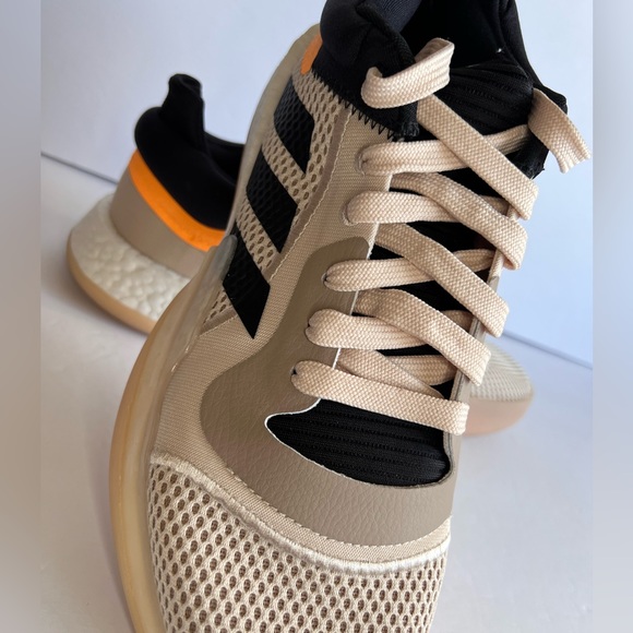adidas Marquee Boost Low Linen Size 10 Basketball Shoes F97280 - Picture 5 of 11